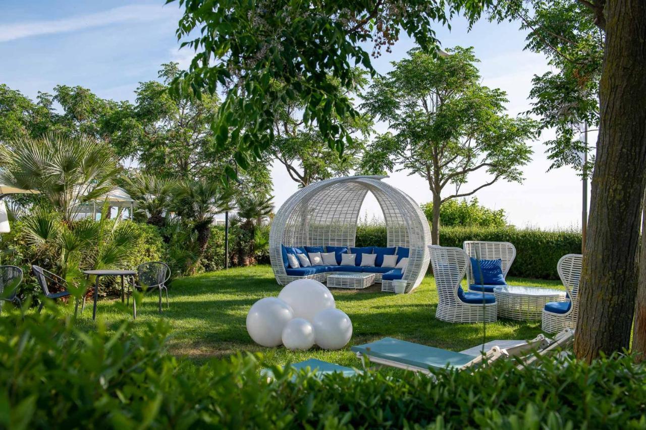 Blu Suite Resort Bellaria-Igea Marina Eksteriør billede