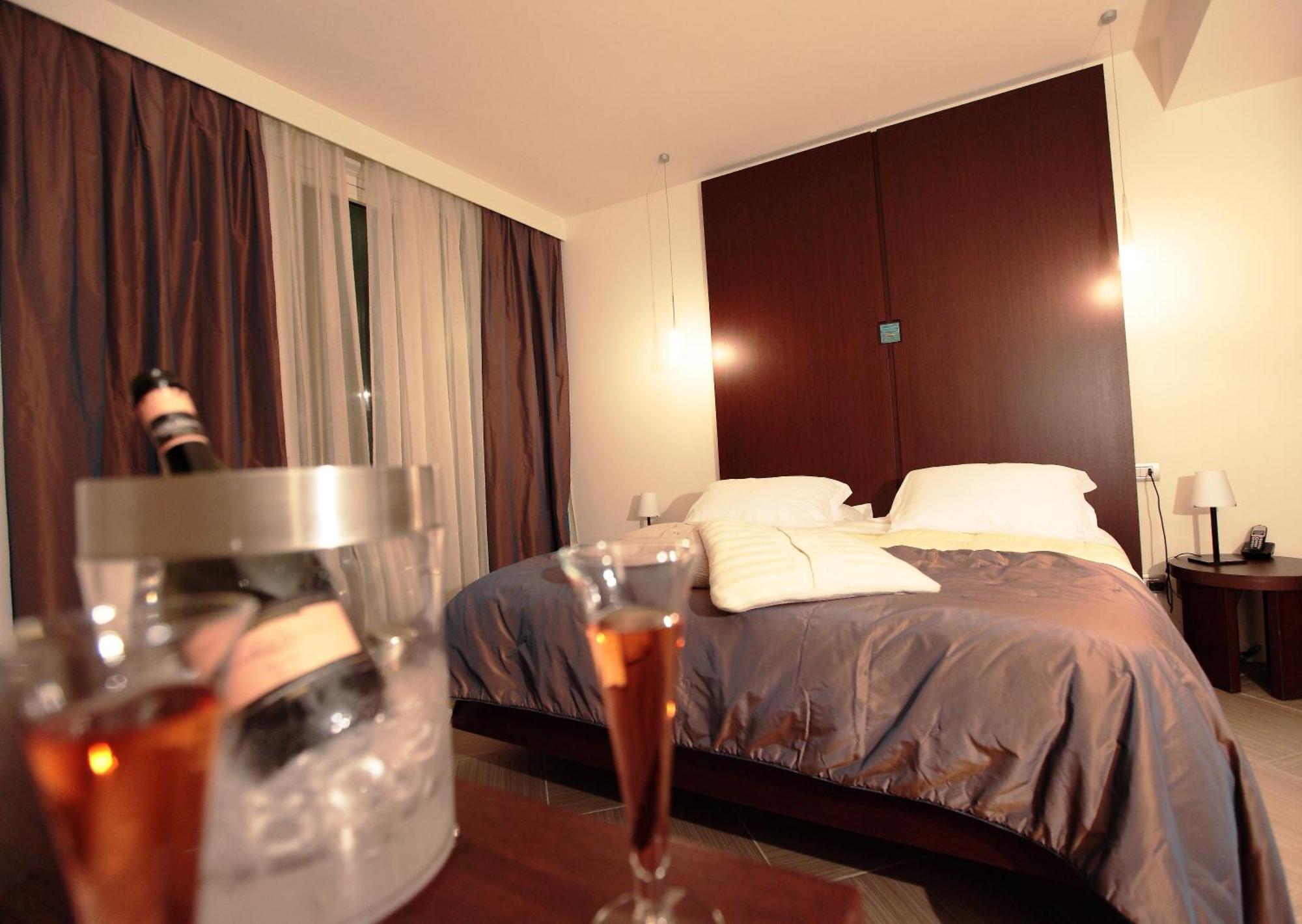 Blu Suite Resort Bellaria-Igea Marina Eksteriør billede
